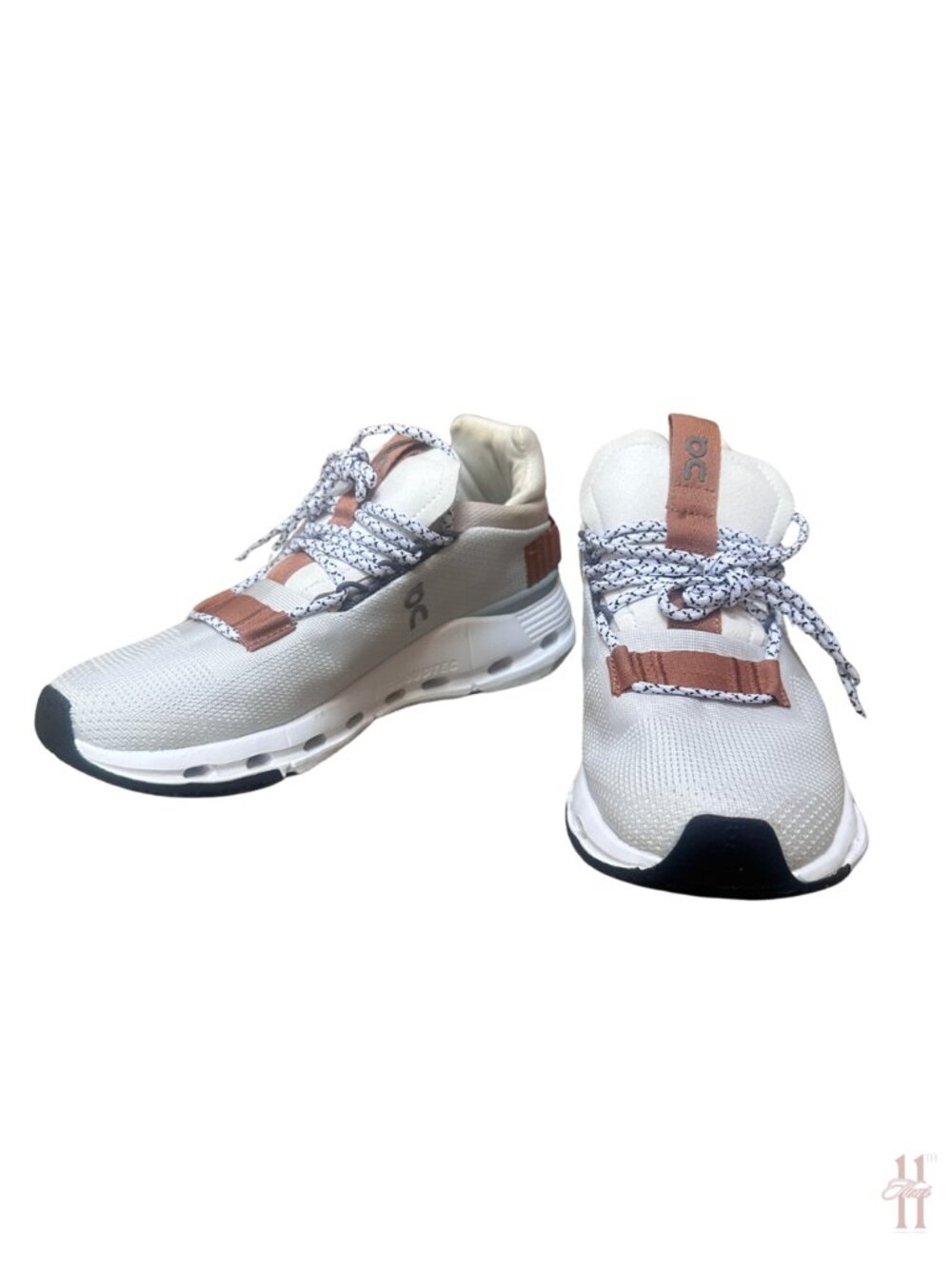 NEW On Cloud Cloudnova Women's Running Sneakers - Women's 7